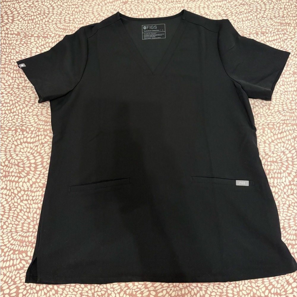 FIGS Black V-Neck Scrub Top